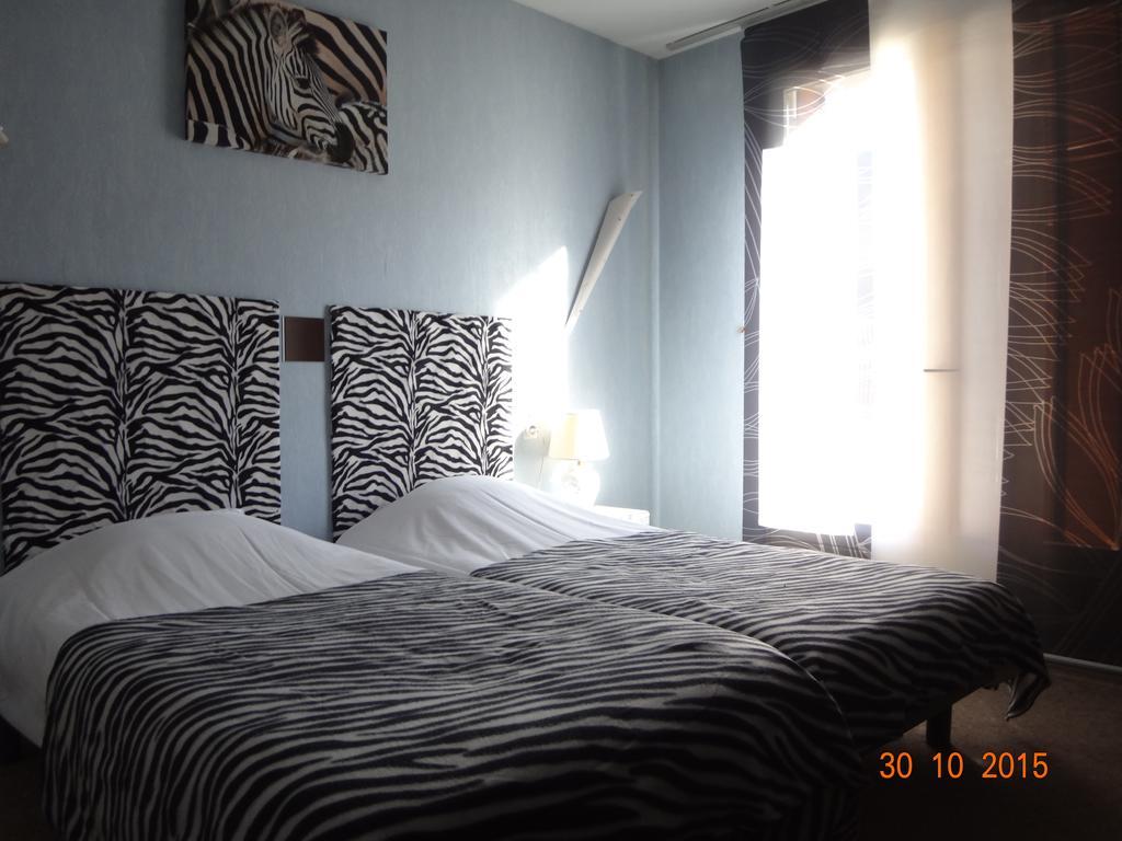 אויונה Hotel Bon Accueil חדר תמונה